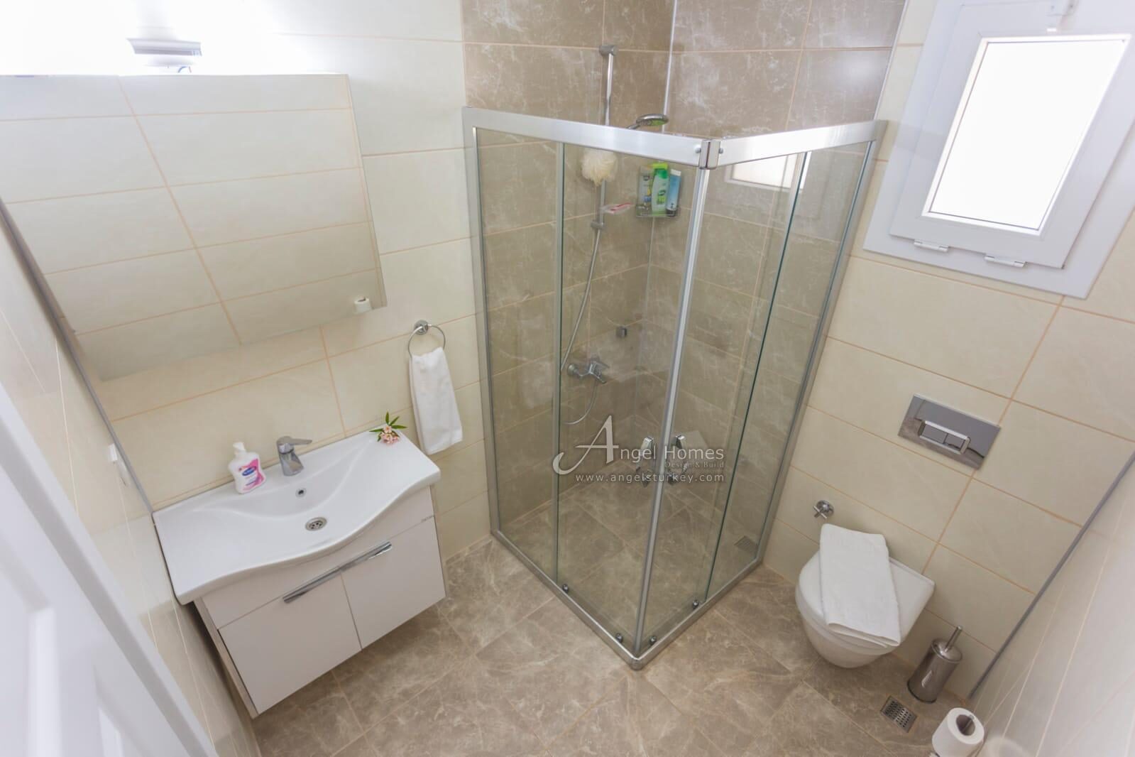 BEAUTIFULLY FURNISHED 5-BED VILLA IN OVACIK FOR SALE