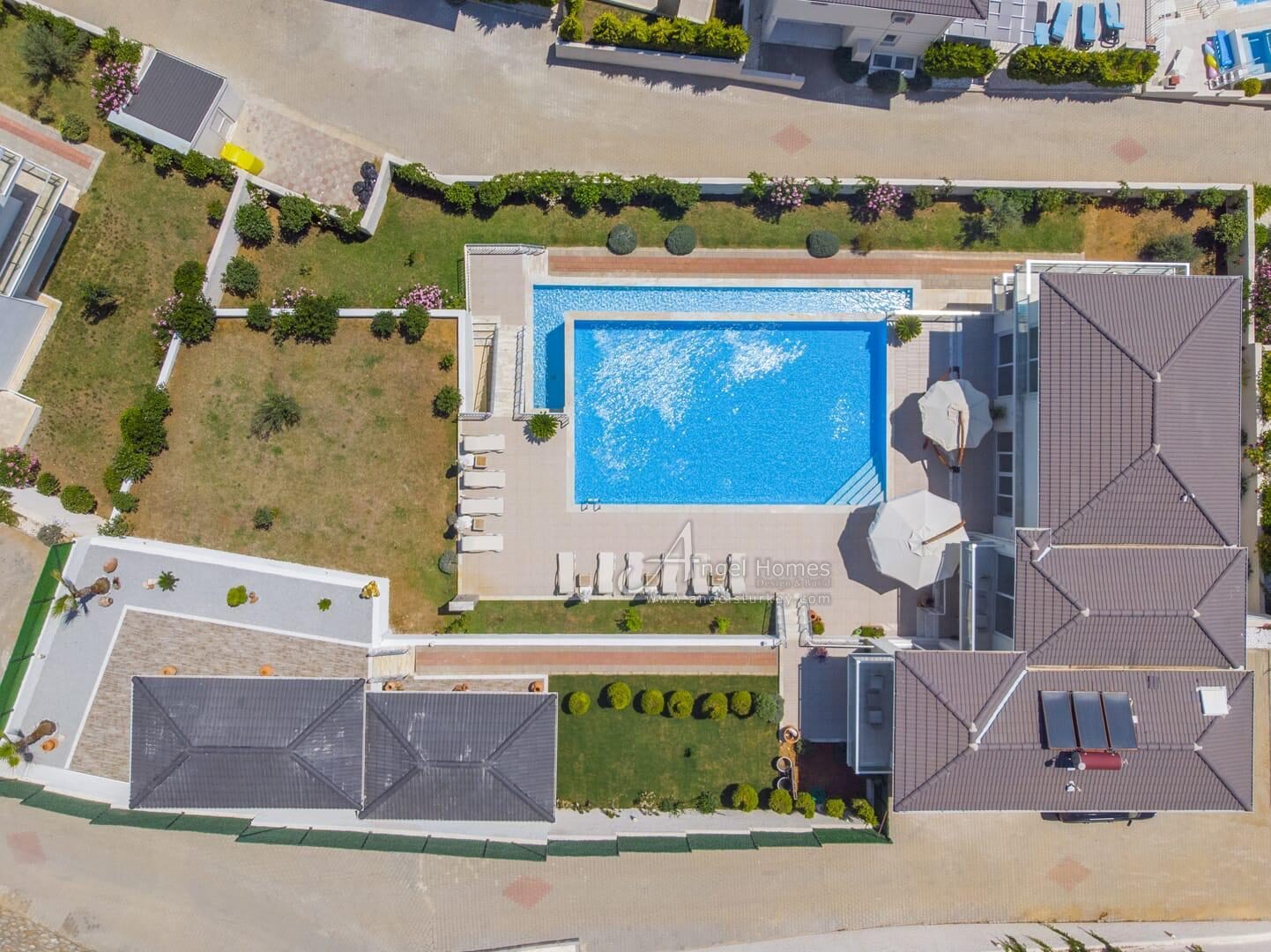 BEAUTIFULLY FURNISHED 5-BED VILLA IN OVACIK FOR SALE