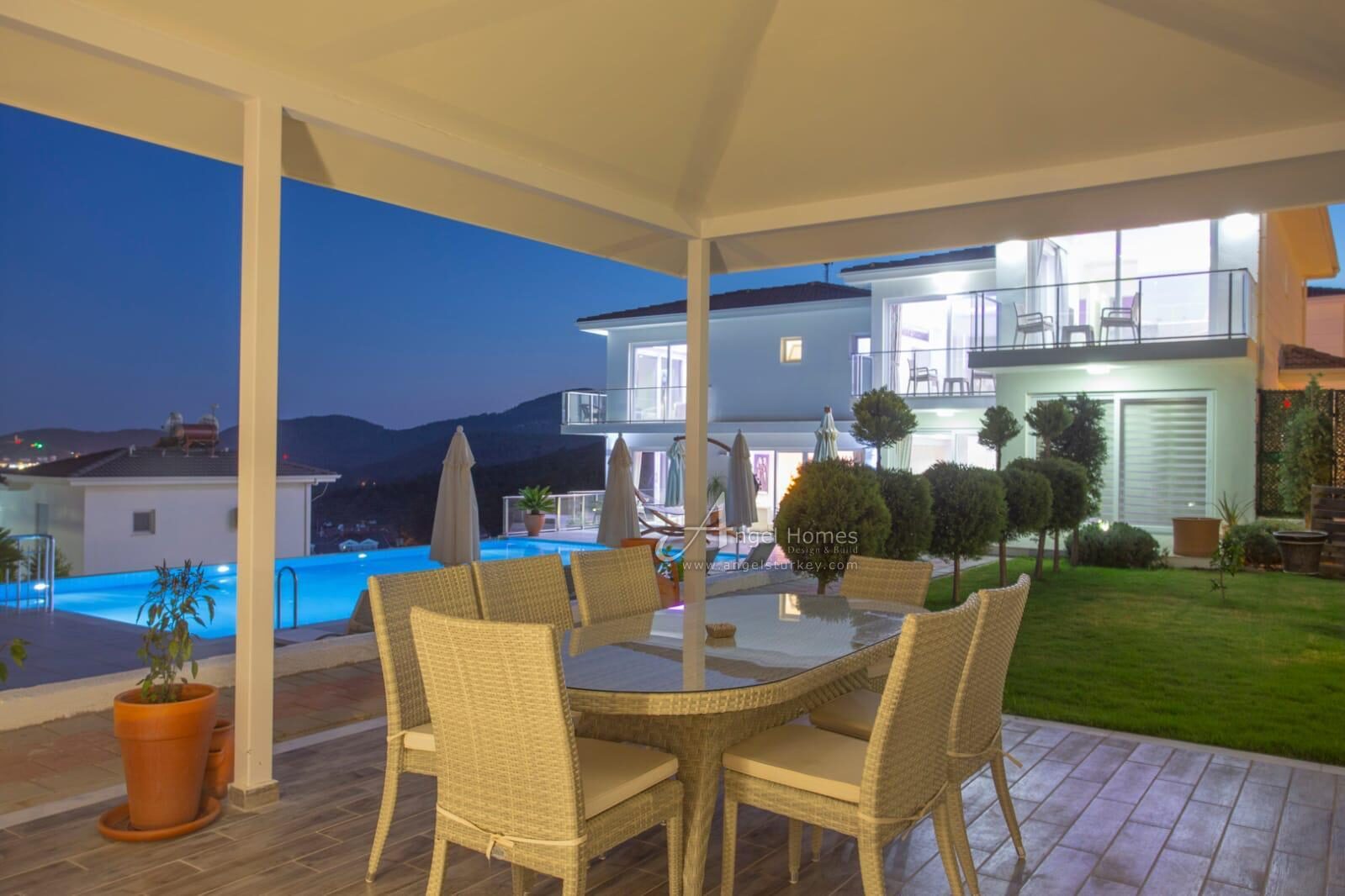 BEAUTIFULLY FURNISHED 5-BED VILLA IN OVACIK FOR SALE