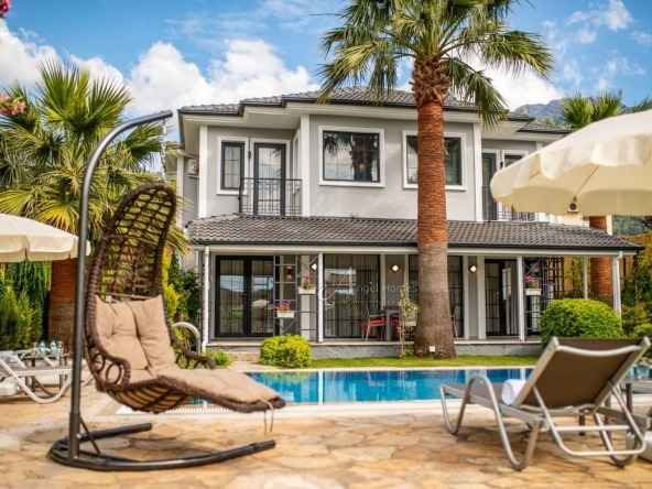 4-bed villa in Ovacik