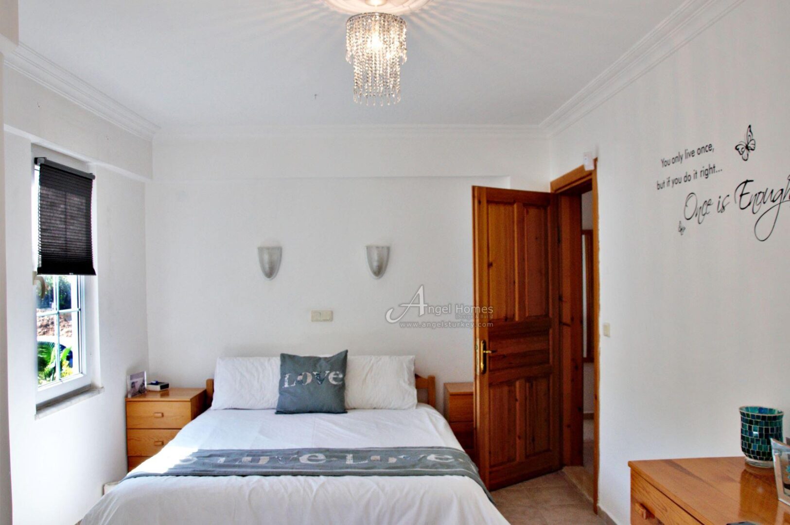 AMAZING PRICE! FURNISHED 5-BED VILLA IN OVACIK