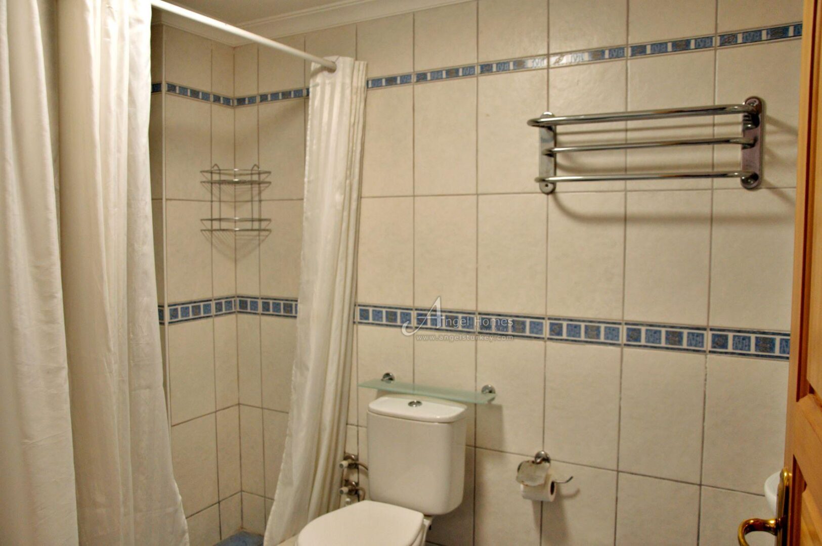 AMAZING PRICE! FURNISHED 5-BED VILLA IN OVACIK