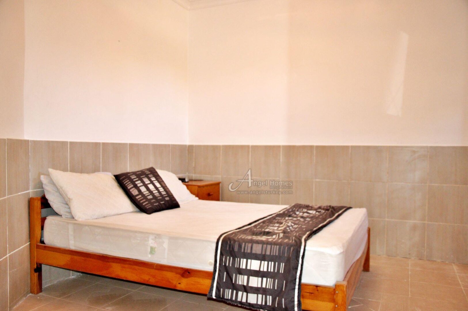 AMAZING PRICE! FURNISHED 5-BED VILLA IN OVACIK