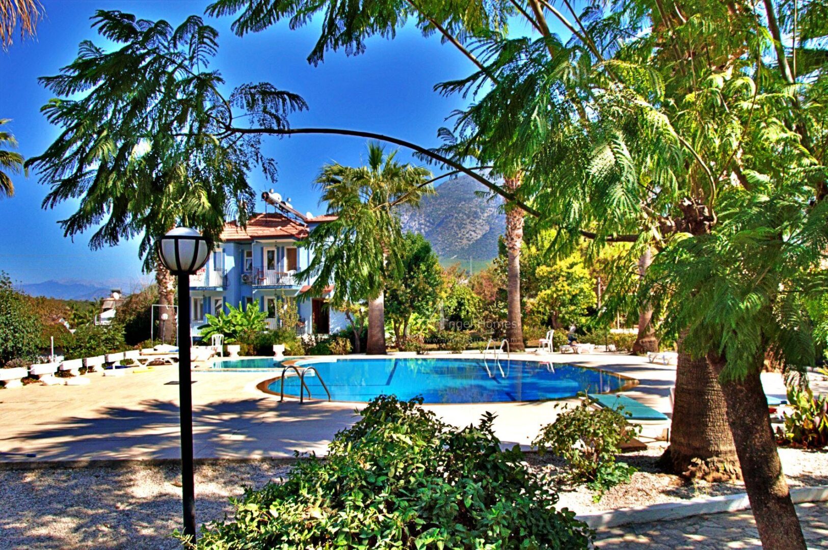 AMAZING PRICE! FURNISHED 5-BED VILLA IN OVACIK