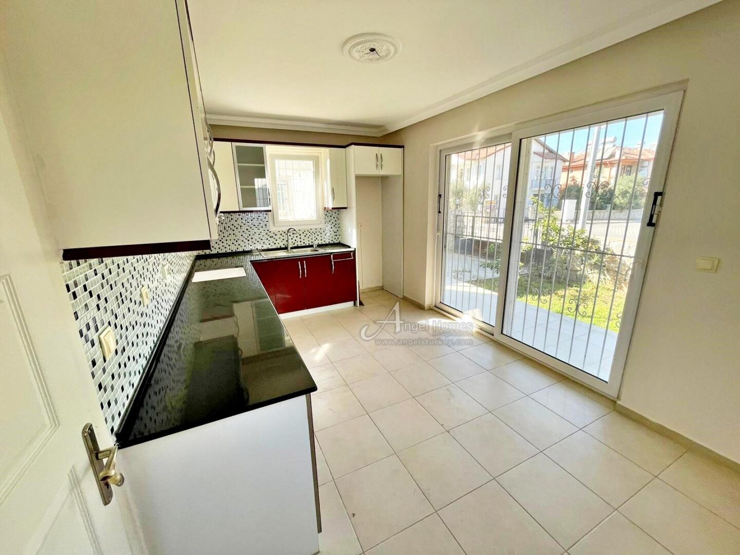 3 BED VILLA IN FETHIYE (GREAT LOCATION)