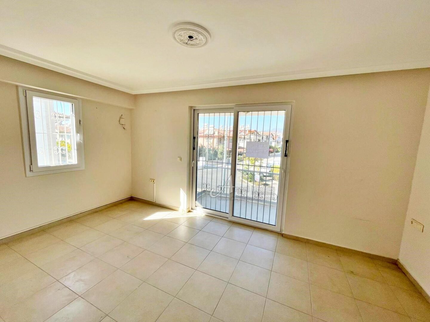 3 BED VILLA IN FETHIYE (GREAT LOCATION)