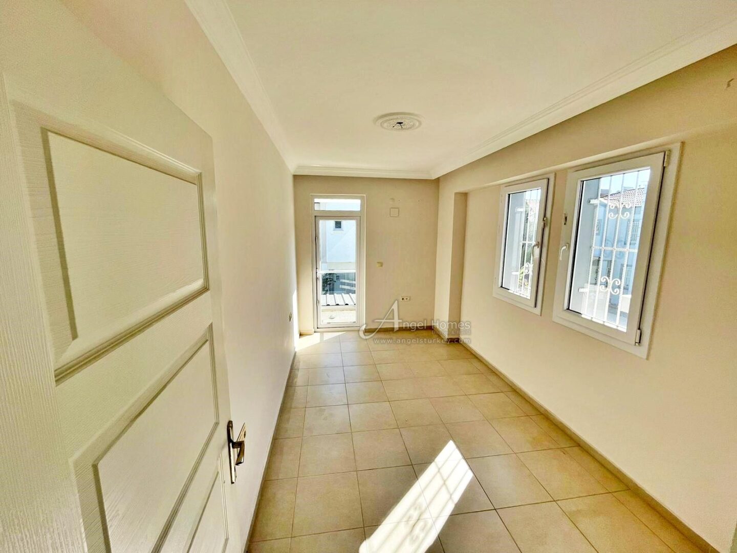 3 BED VILLA IN FETHIYE (GREAT LOCATION)