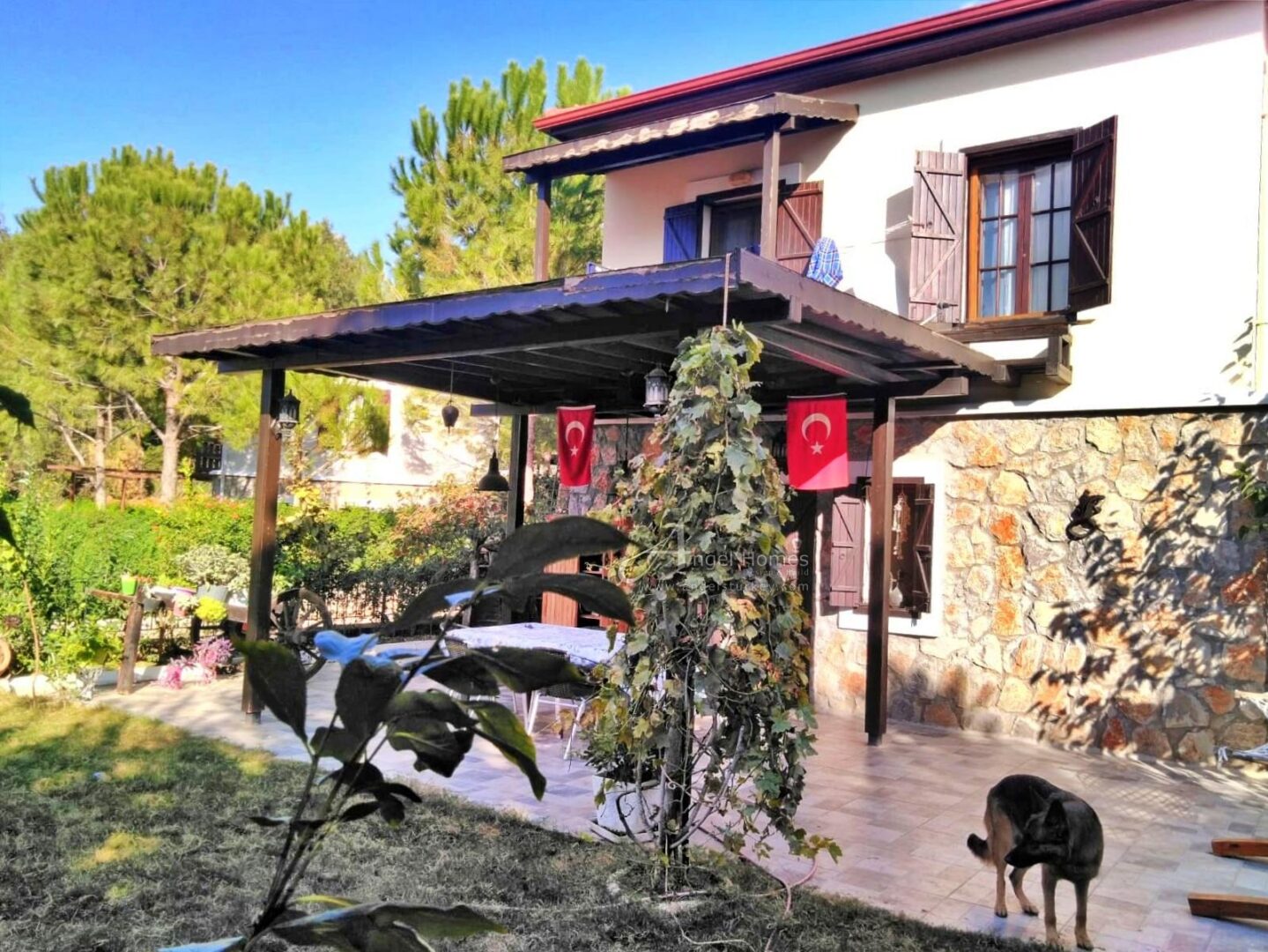 2-BEDROOM VILLA ON A POPULAR COMPLEX IN OVACIK
