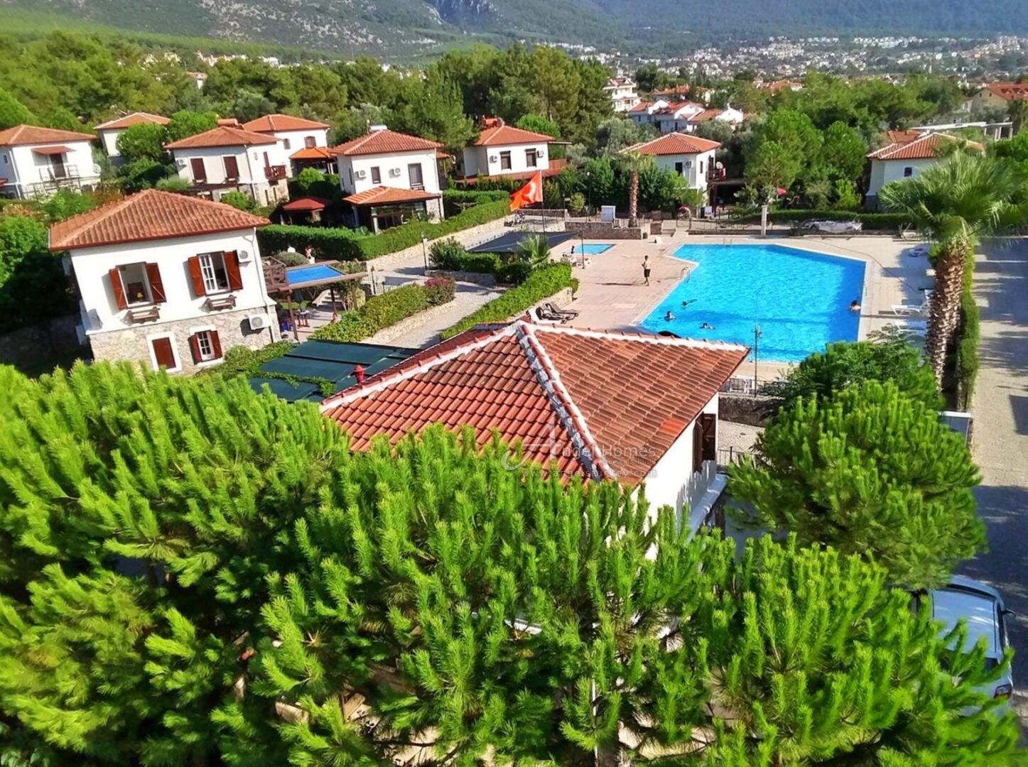 2-BEDROOM VILLA ON A POPULAR COMPLEX IN OVACIK