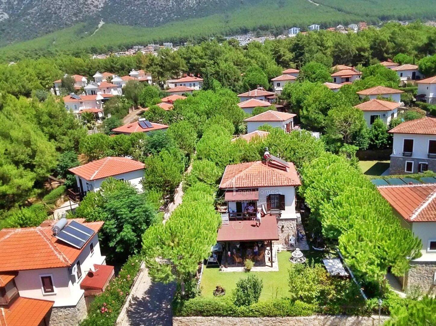 2-BEDROOM VILLA ON A POPULAR COMPLEX IN OVACIK