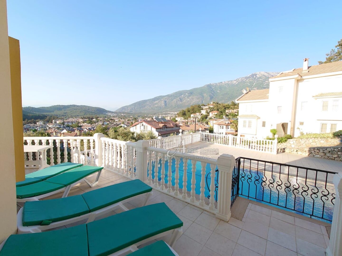 LARGE FURNISHED 4-BED APARTMENT IN HISARONU