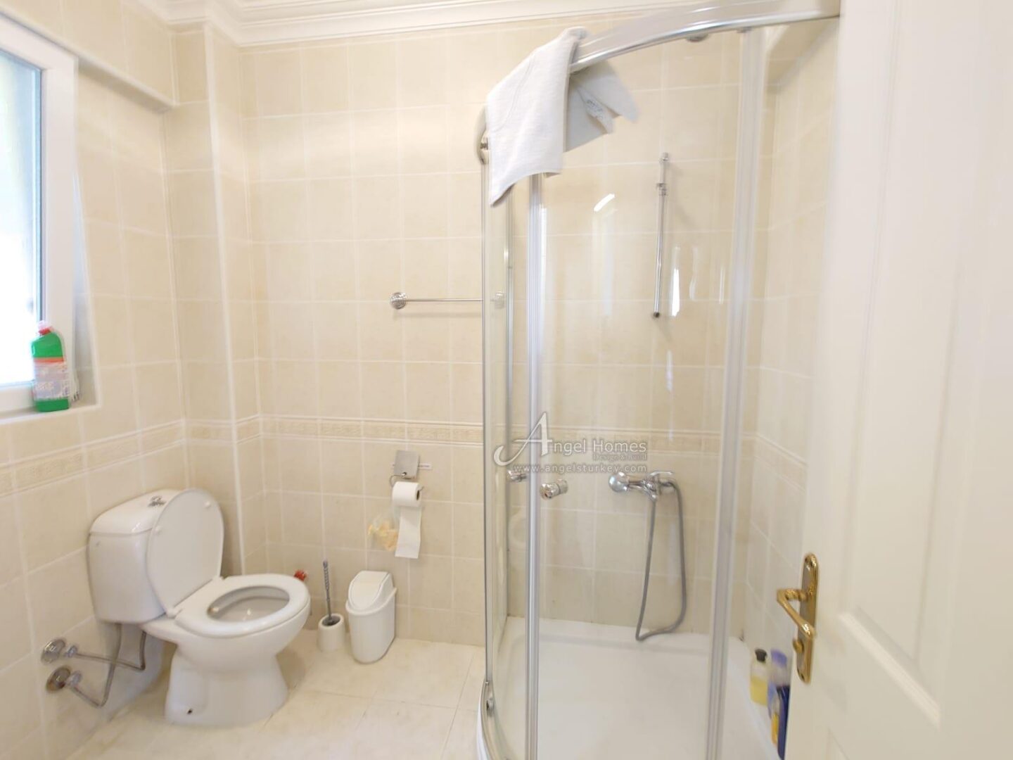 LARGE FURNISHED 4-BED APARTMENT IN HISARONU