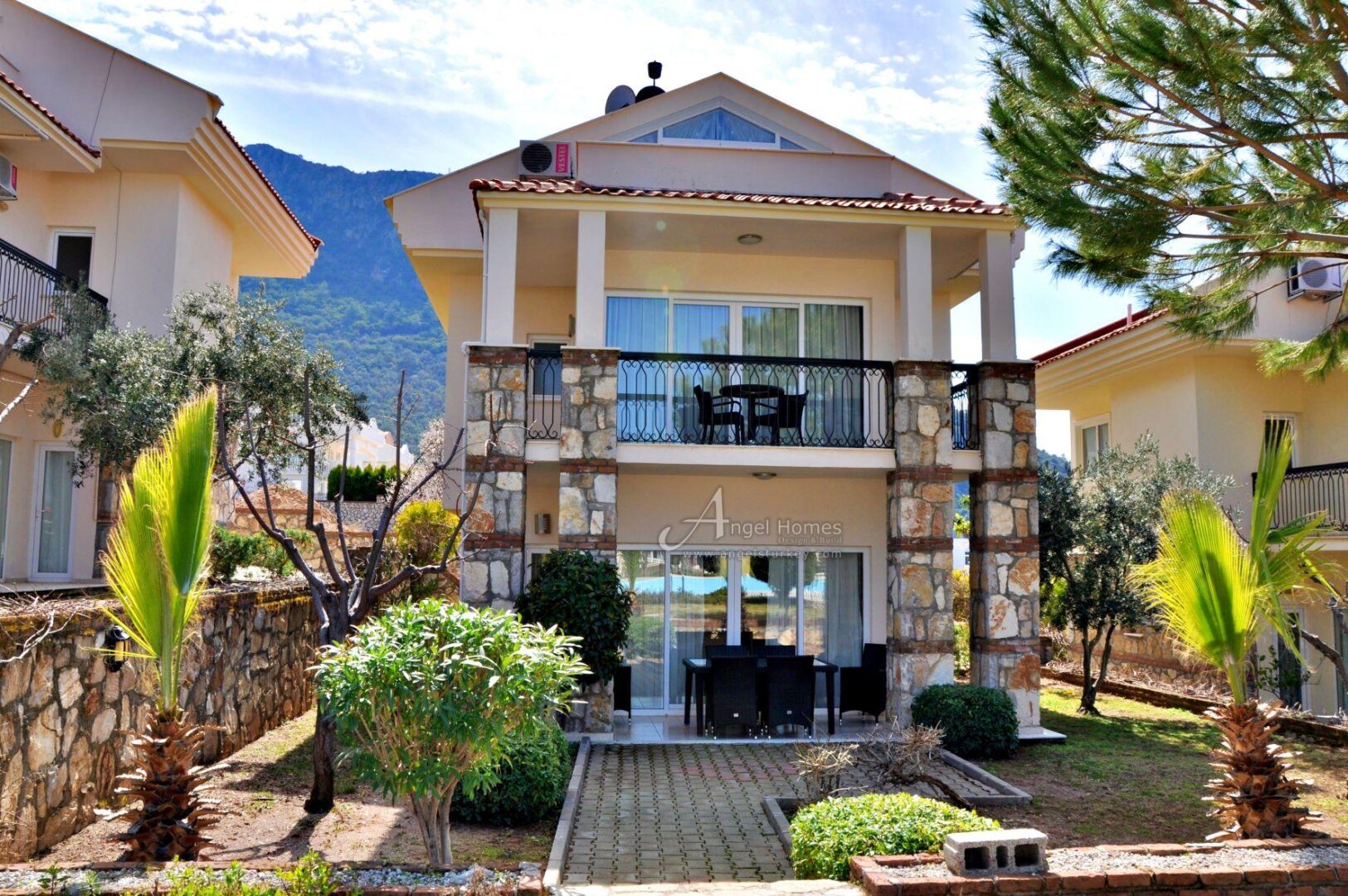 3-bed villa
