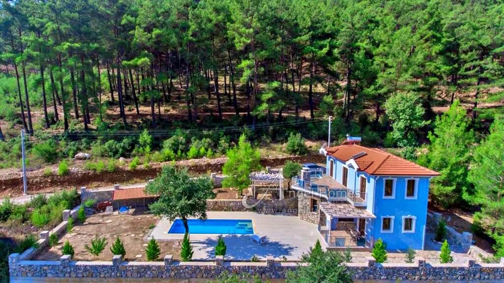 LARGE FURNISHED VILLA FOR SALE IN UZUMLU ANGEL HOMES