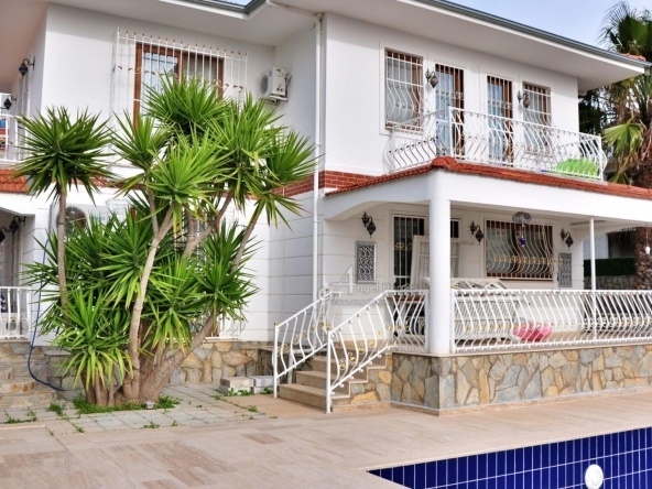 uzumlu villa for sale
