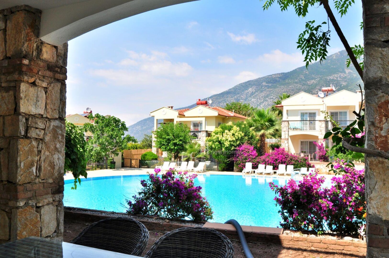 3 bed villa
