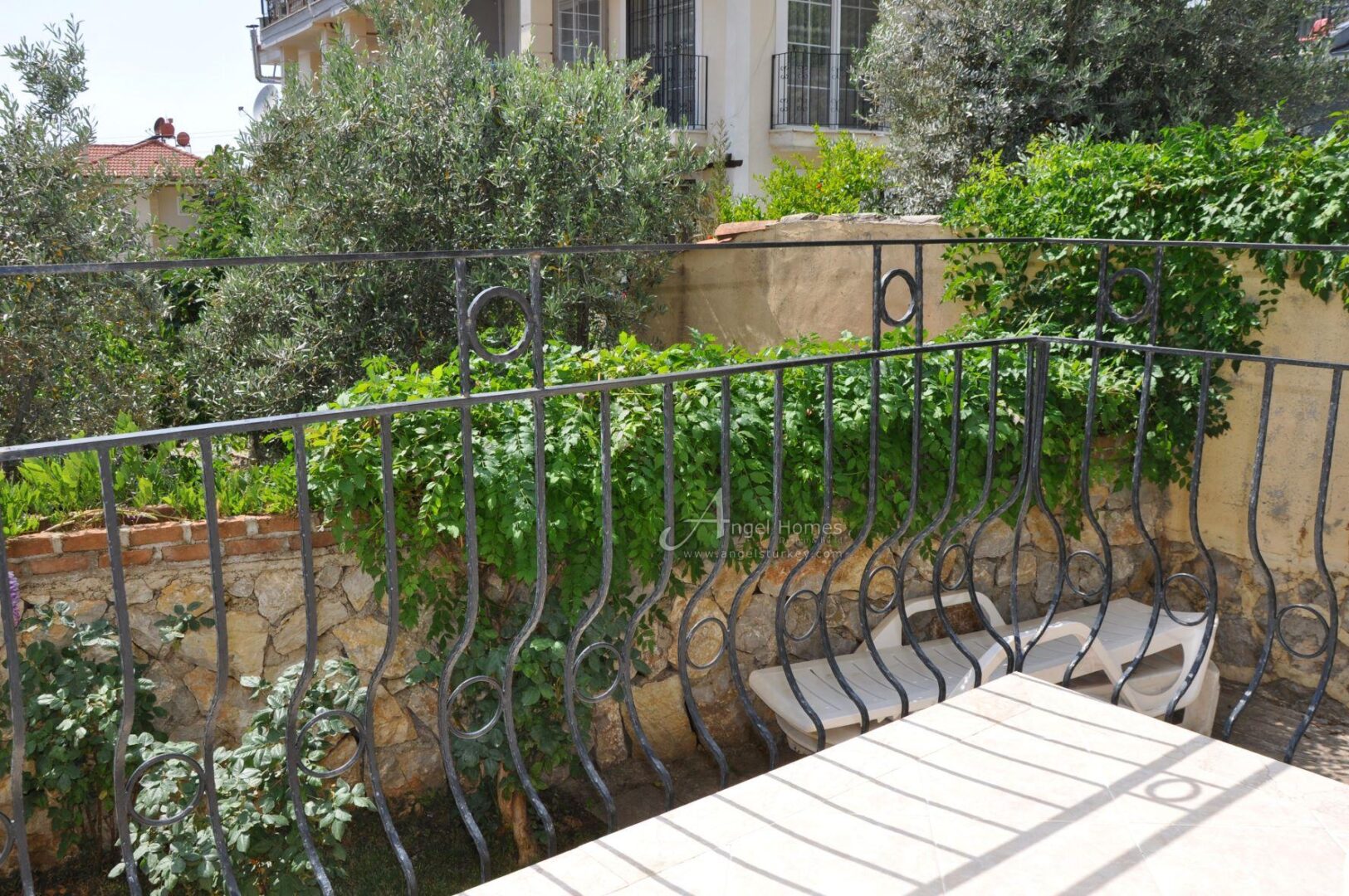 AFFORDABLE 2-BED FURNISHED APARTMENT IN OVACIK