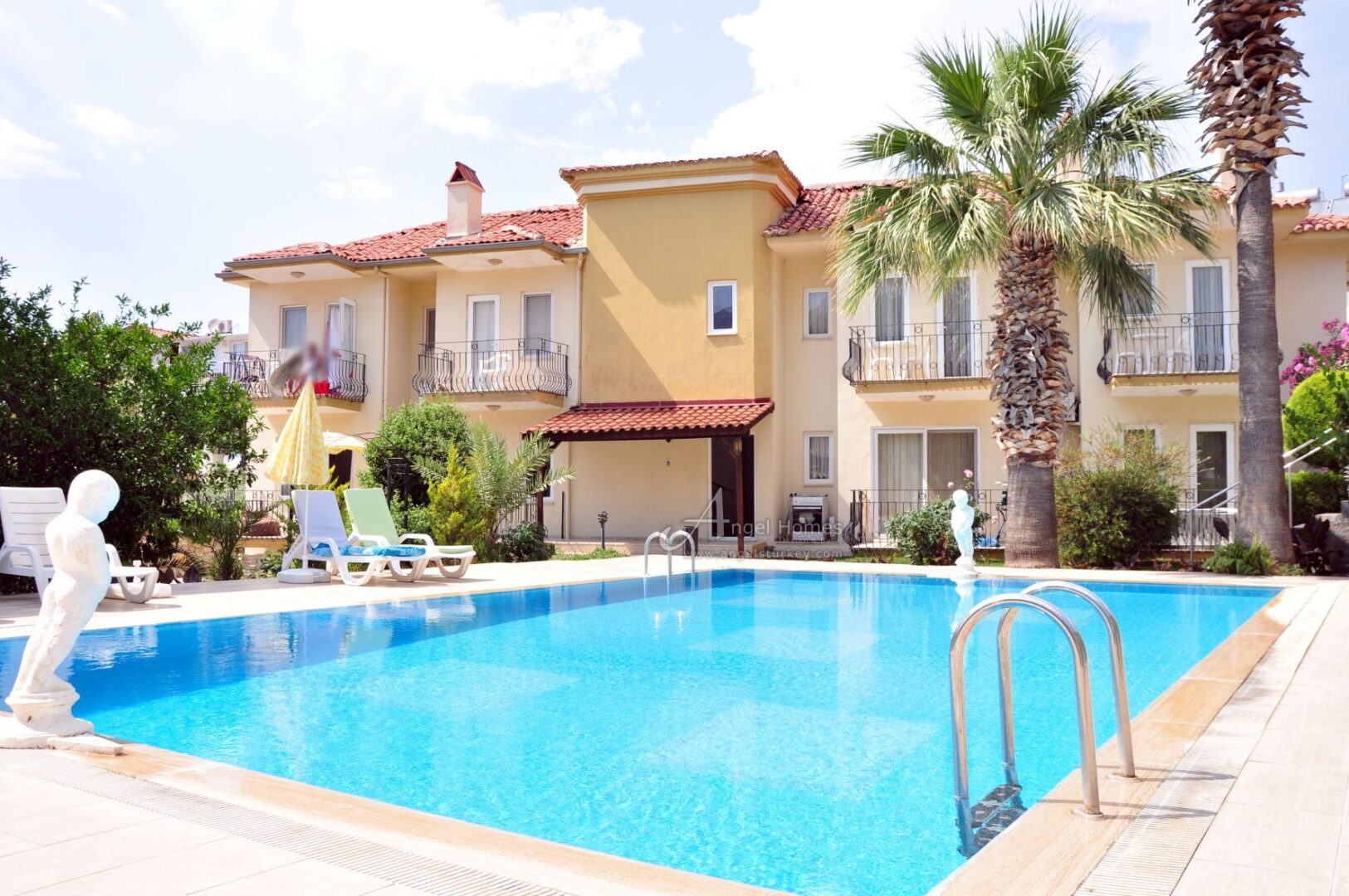Ovacık'ta mobilyalı 2 yatak odalı daire