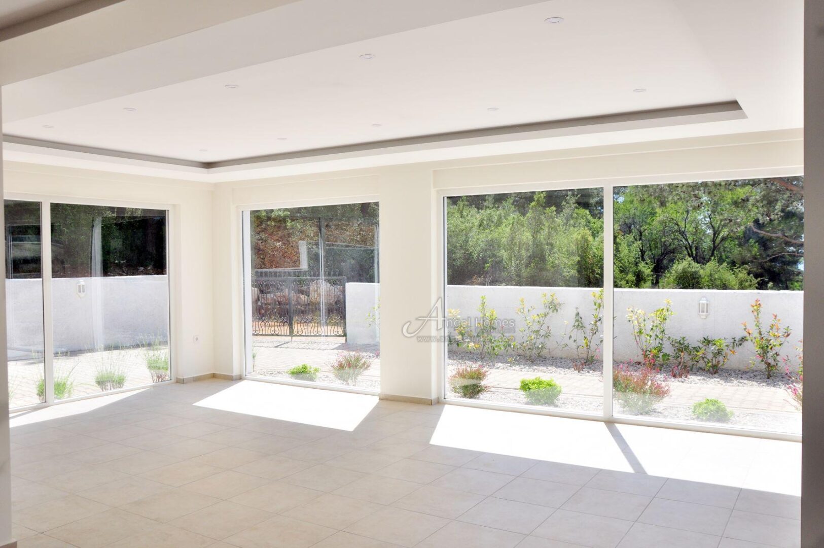 CONTEMPORARY 4-BED NEW BUILD VILLAS IN OVACIK