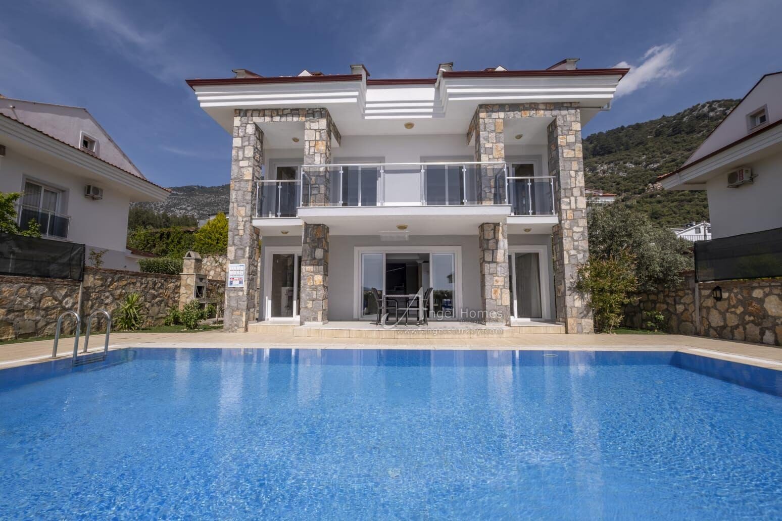 3-bed villa