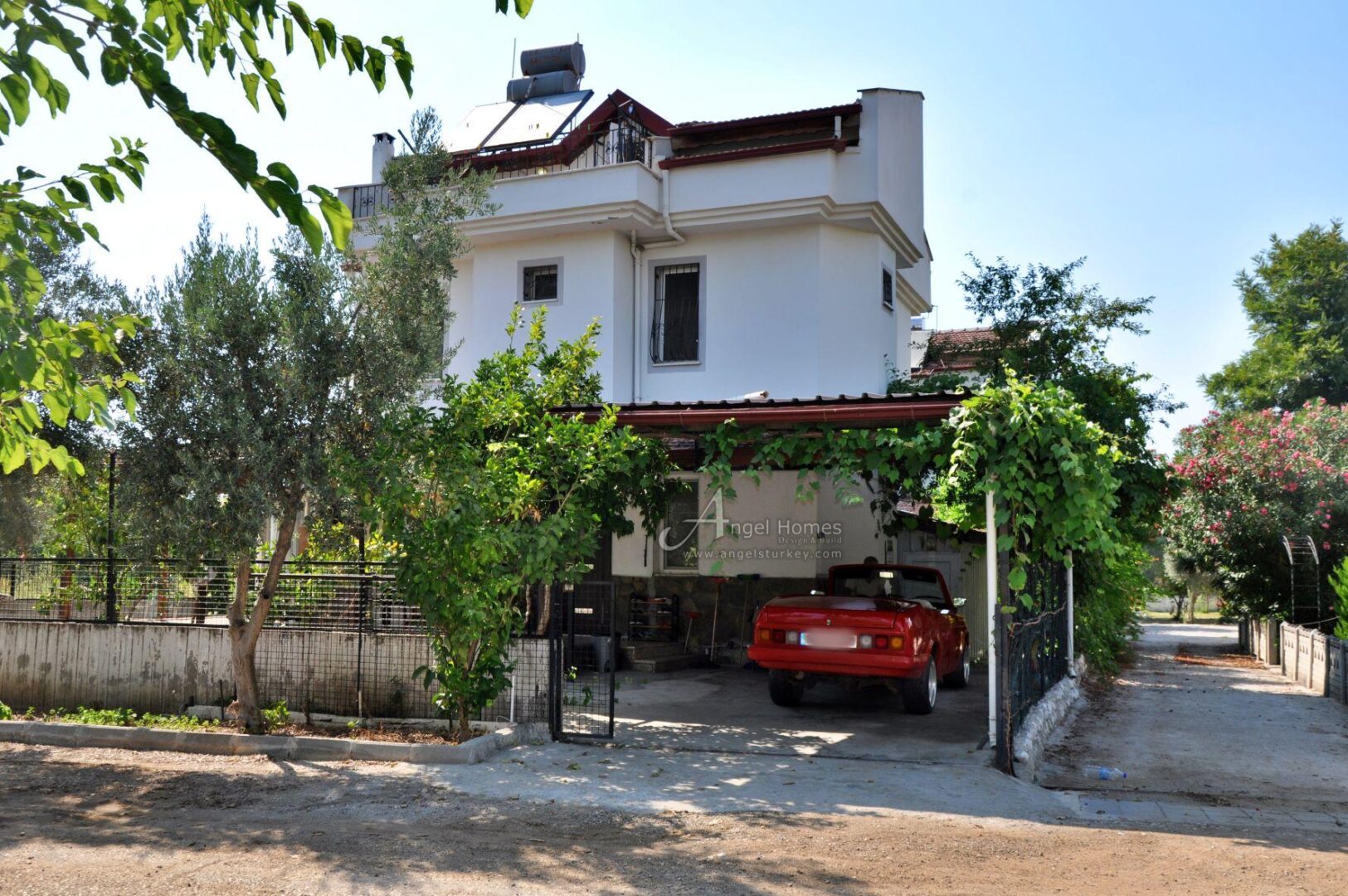 villa for sale in Foca