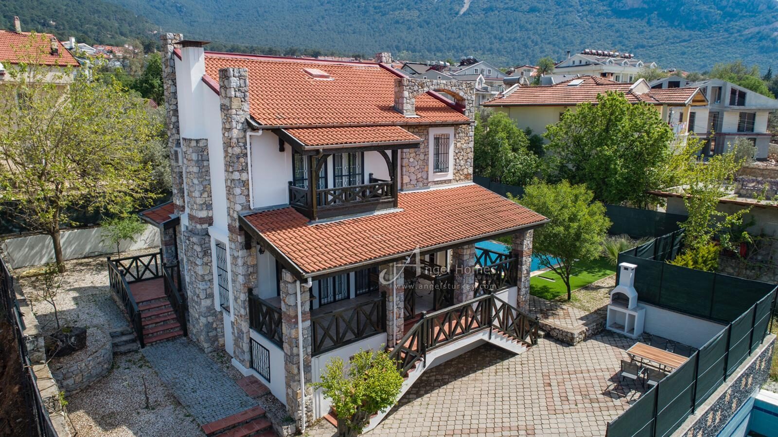 furnished villa in Ovacik