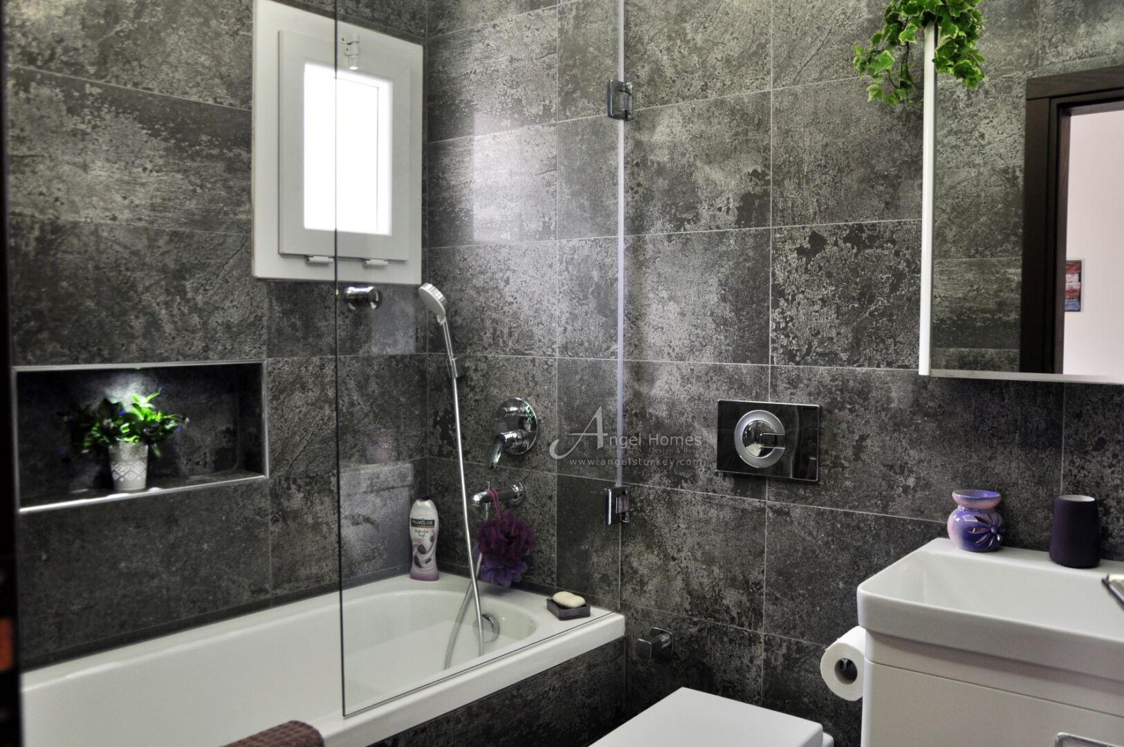 PART STONE BUILT VERY ATTRACTIVE 3 BED VILLA IN OVACIK