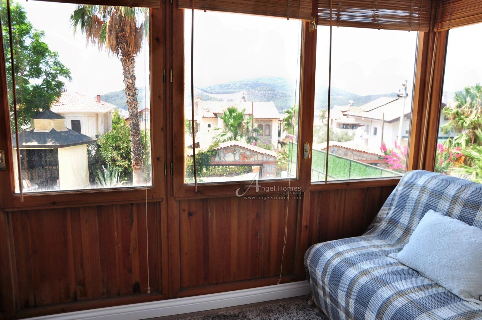 PART STONE BUILT VERY ATTRACTIVE 3 BED VILLA IN OVACIK
