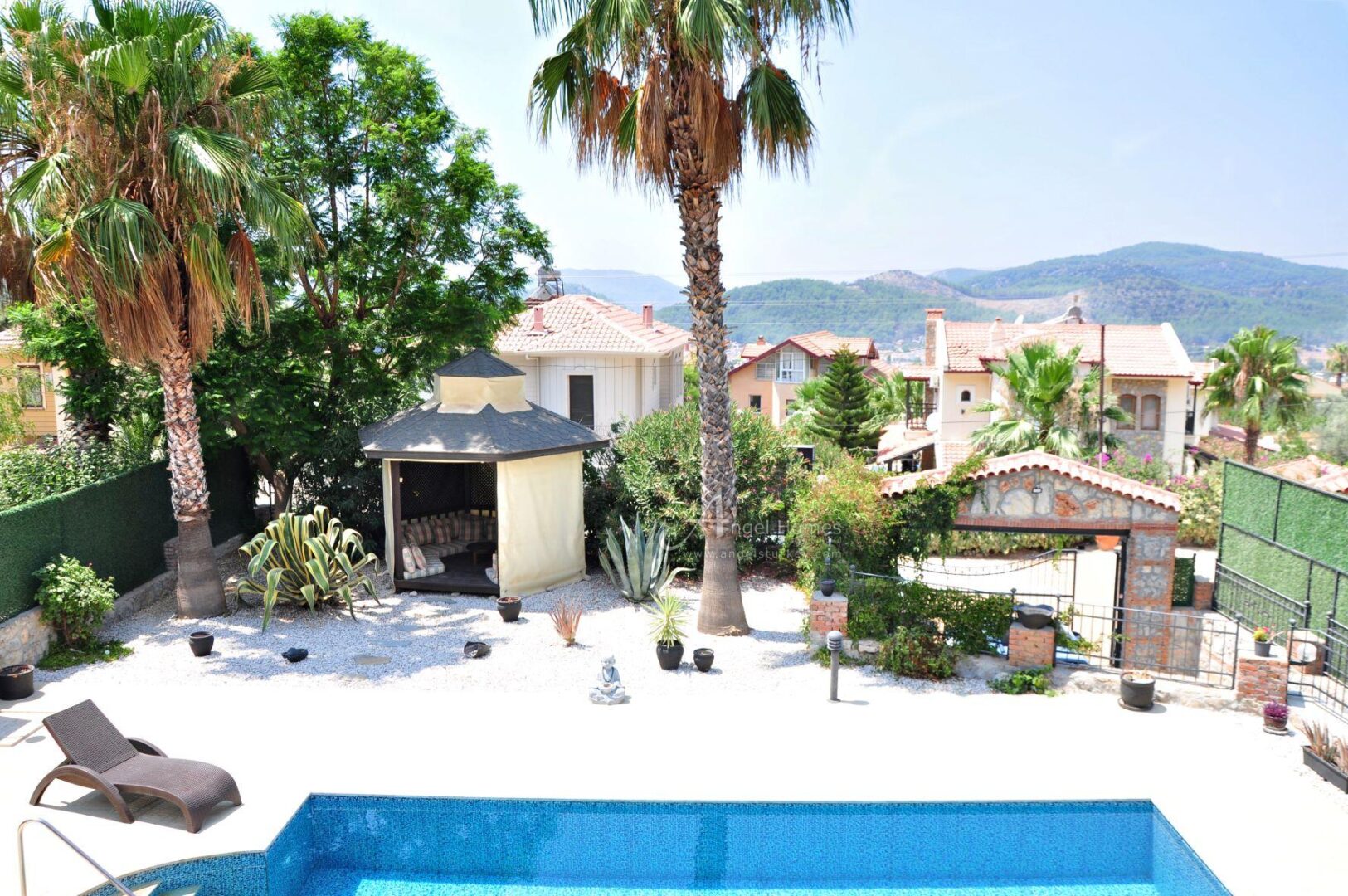 PART STONE BUILT VERY ATTRACTIVE 3 BED VILLA IN OVACIK
