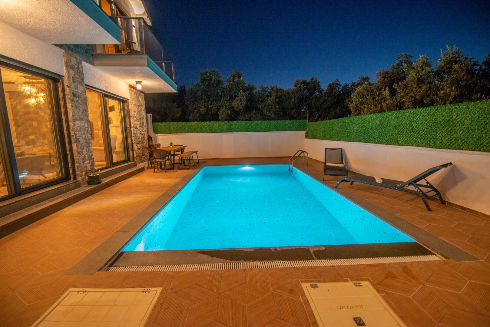 3-BED LUXURY VILLA FOR SALE IN ESENKOY