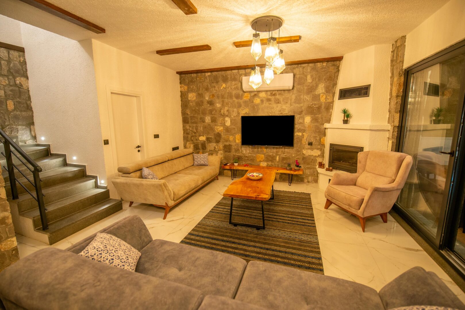 3-BED LUXURY VILLA FOR SALE IN ESENKOY