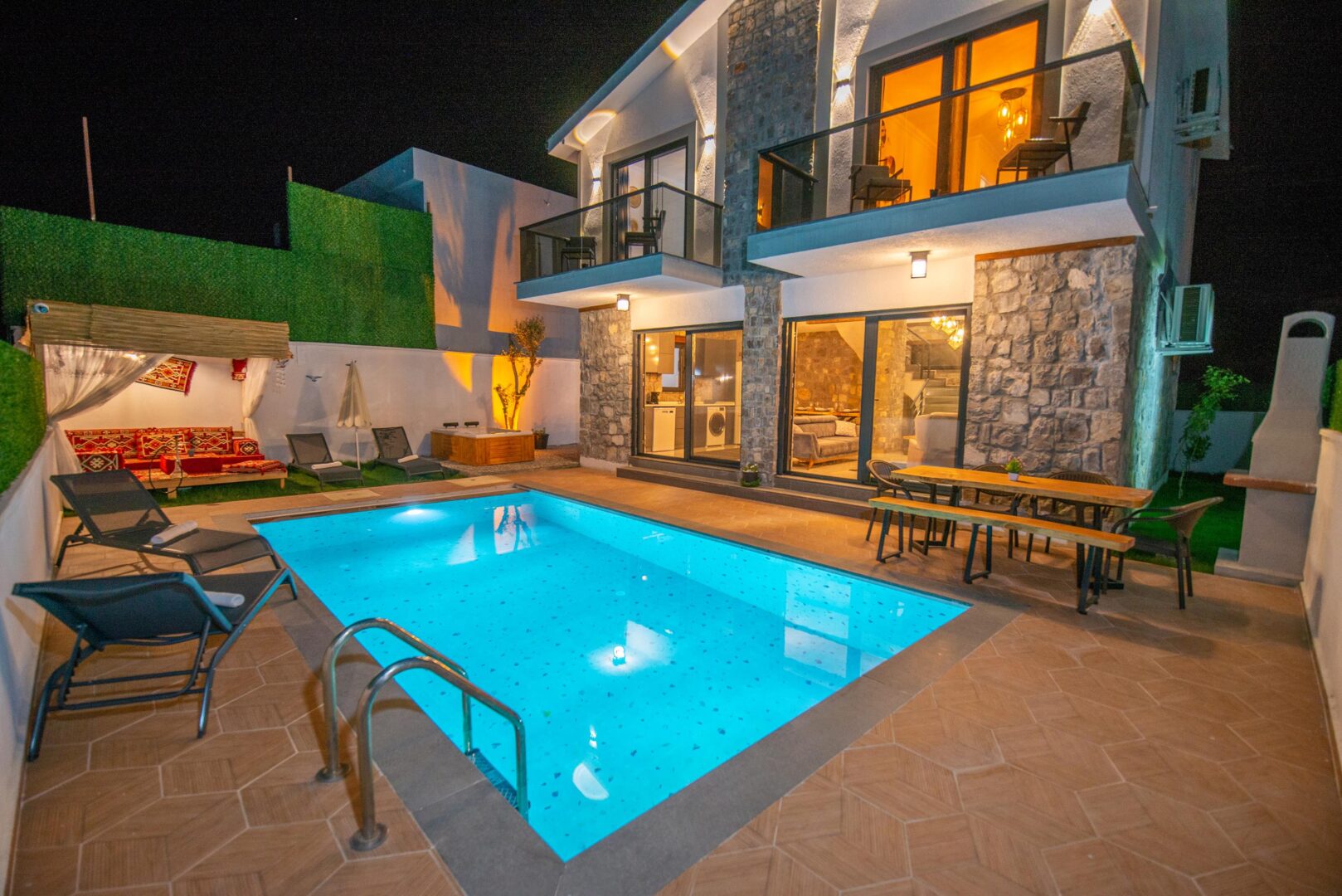 3-BED LUXURY VILLA FOR SALE IN ESENKOY
