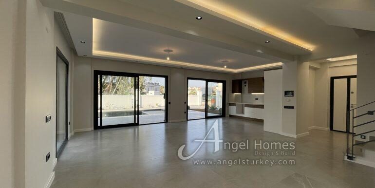 villa for sale in Calis