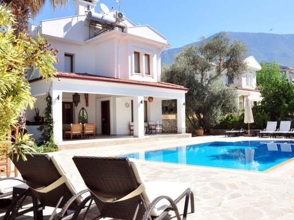 4-bed villa near hisaronu