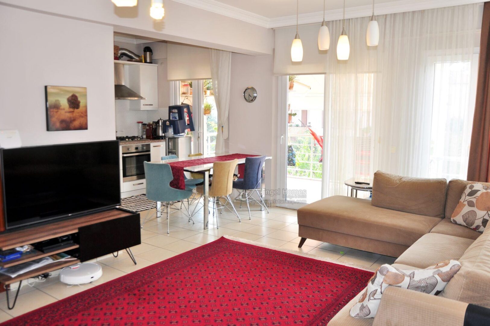 FURNISHED 2-BED APARTMENT IN PATLANGIC