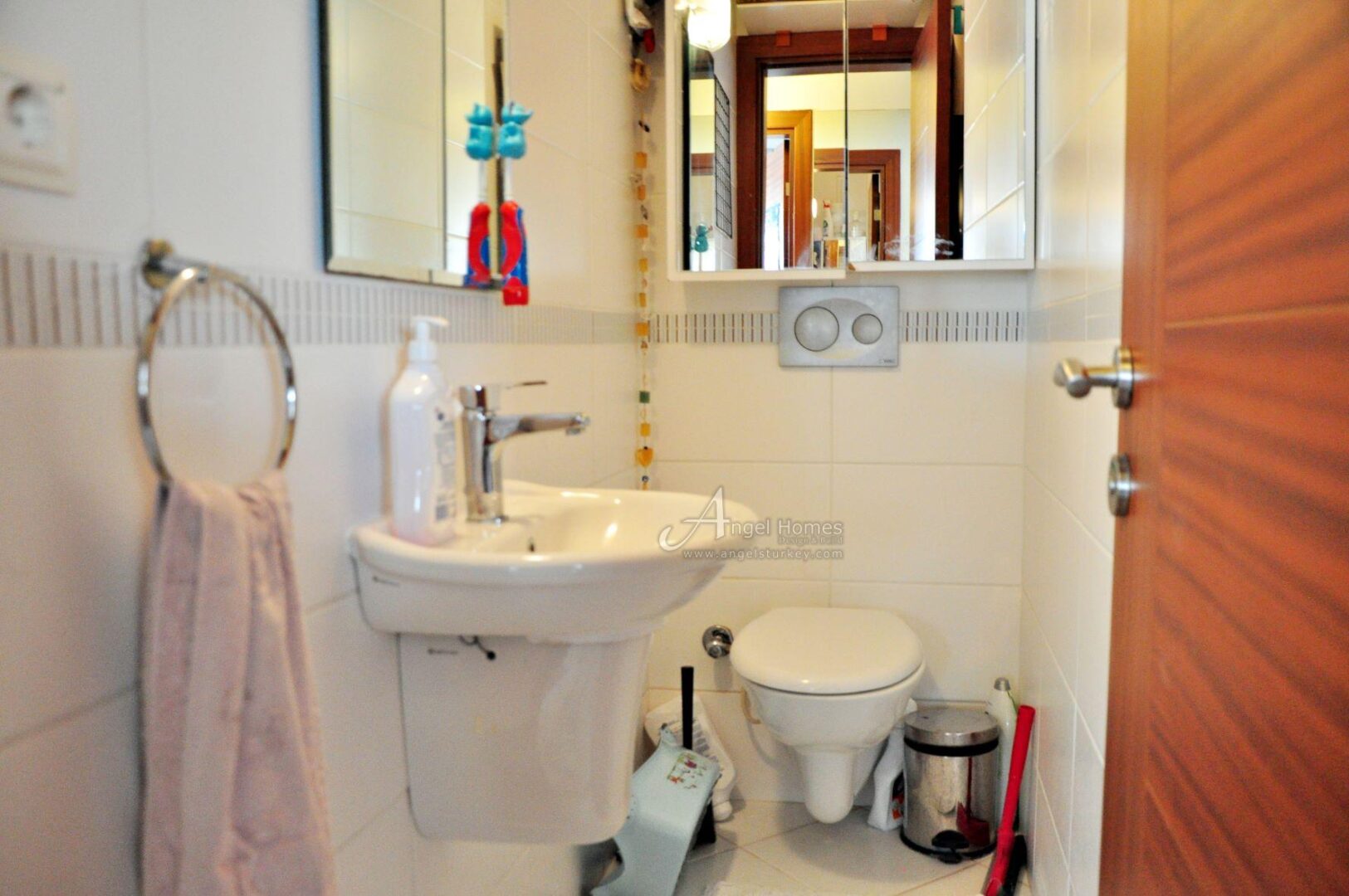 FURNISHED 2-BED APARTMENT IN PATLANGIC