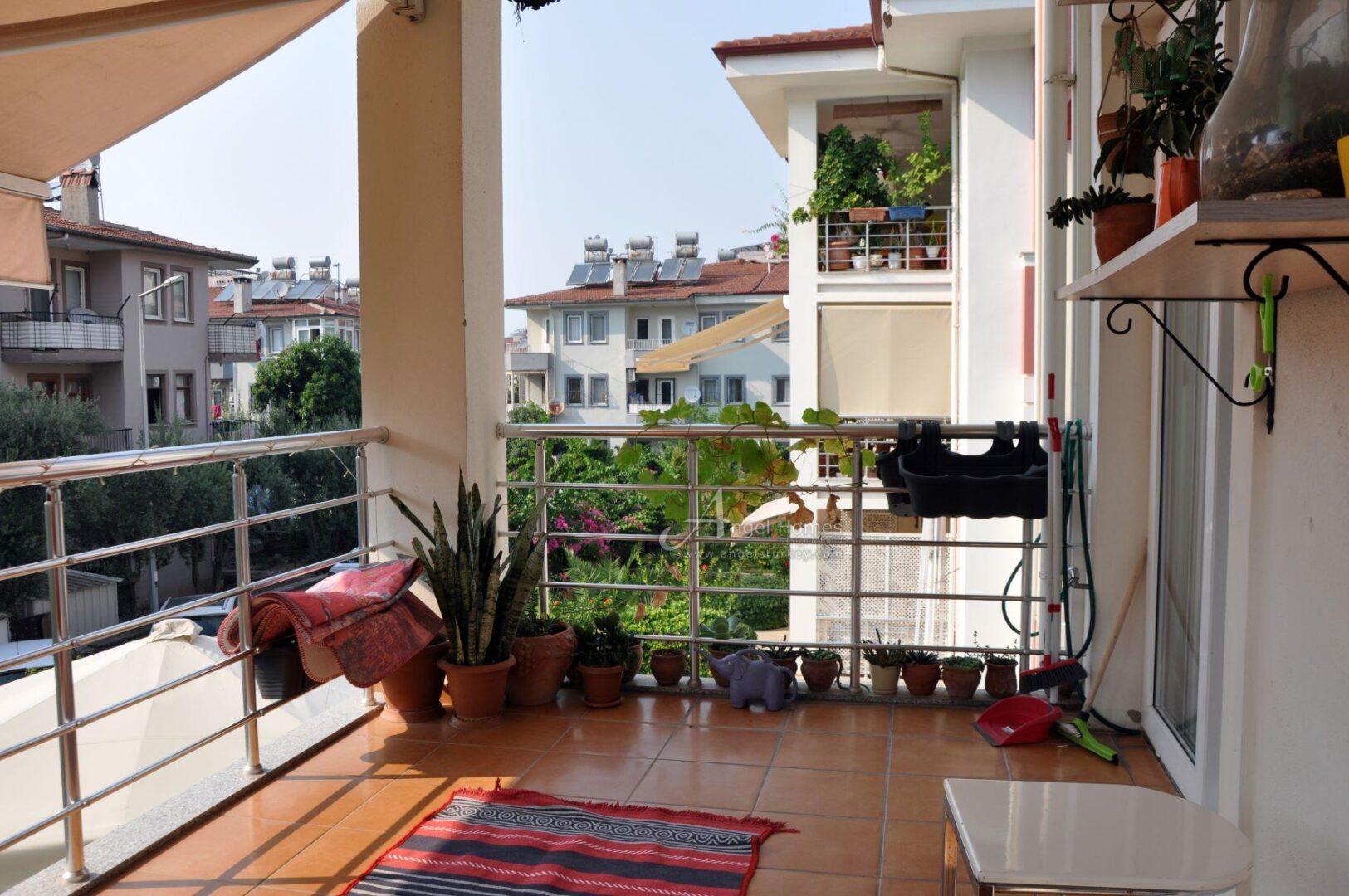 FURNISHED 2-BED APARTMENT IN PATLANGIC