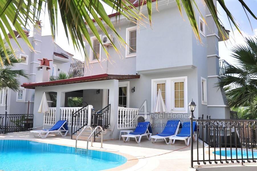 5-bed villa for sale near Hisaronu