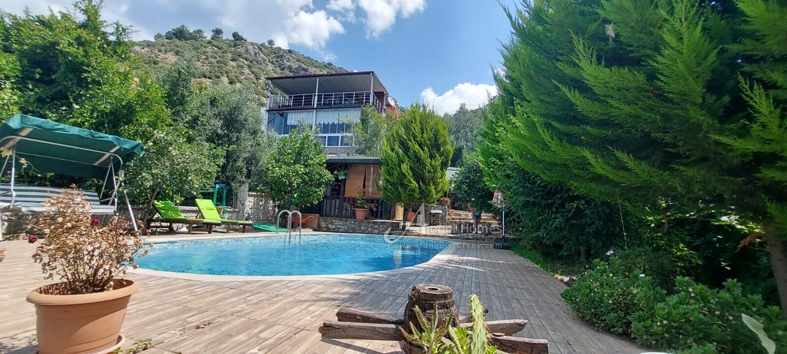 WhatsApp Image 2023-06-21 at 13.58.15 (1) FURNISHED 3-BED VILLA FOR SALE IN UZUMLU