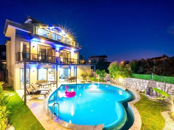 luxury villa for sale