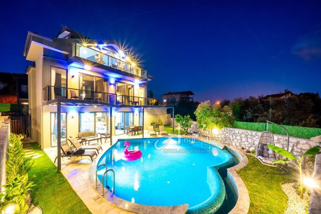 luxury villa for sale