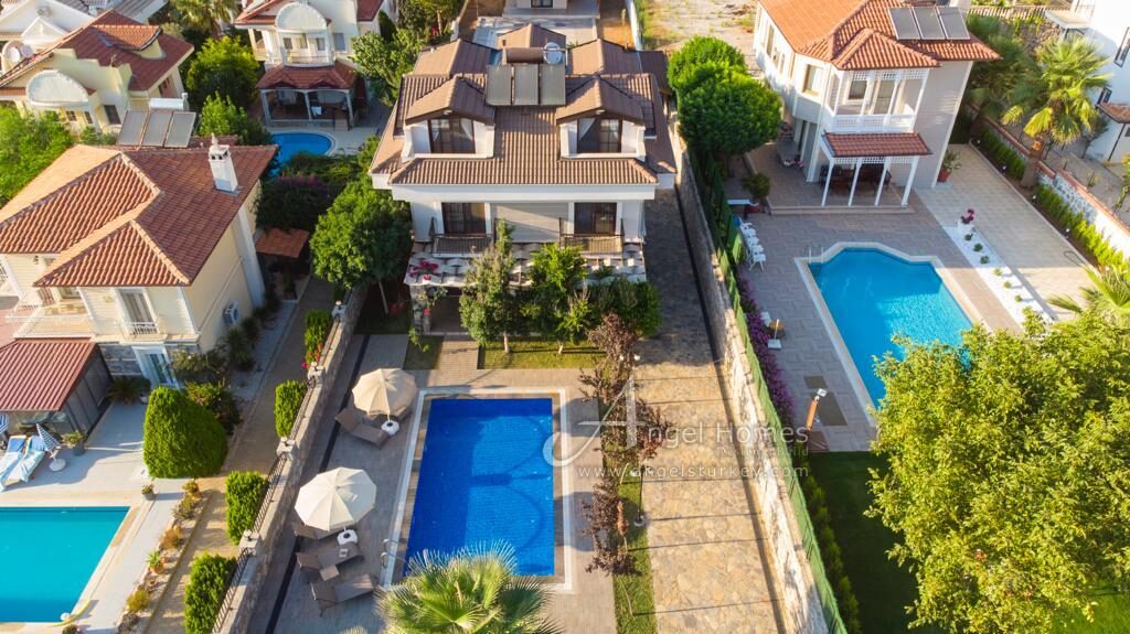 resale villa in Ovacik