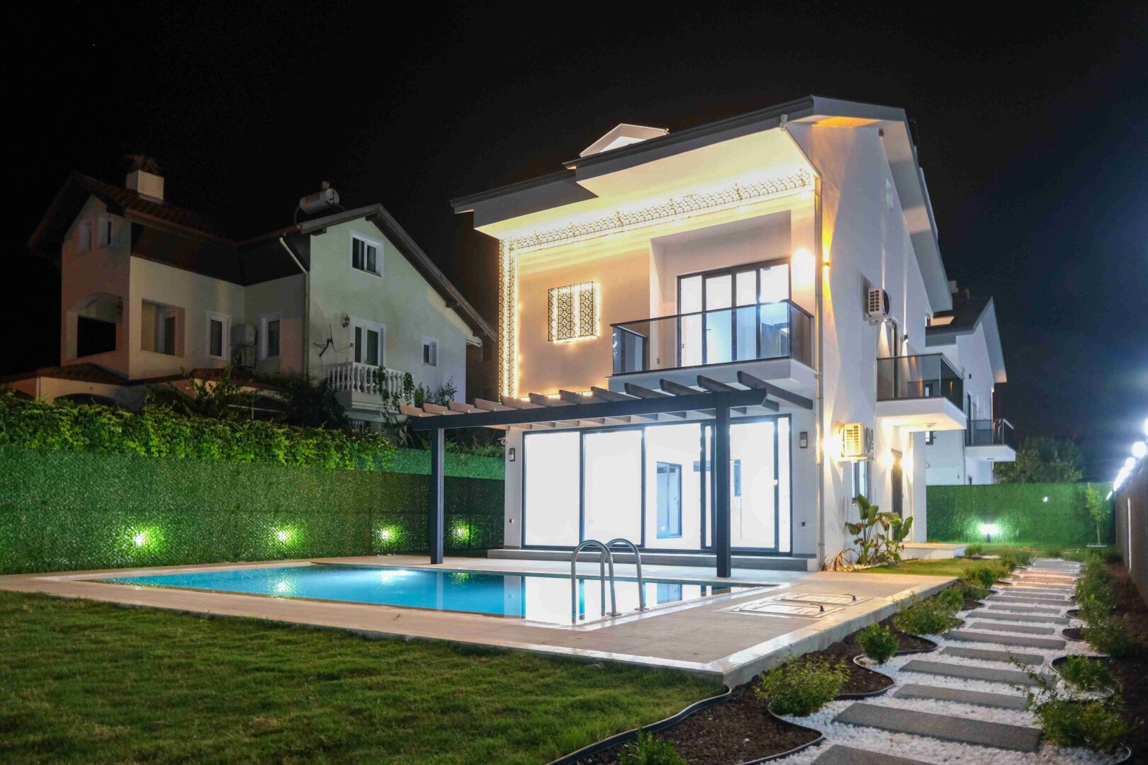 new 4-bed villas in gocek
