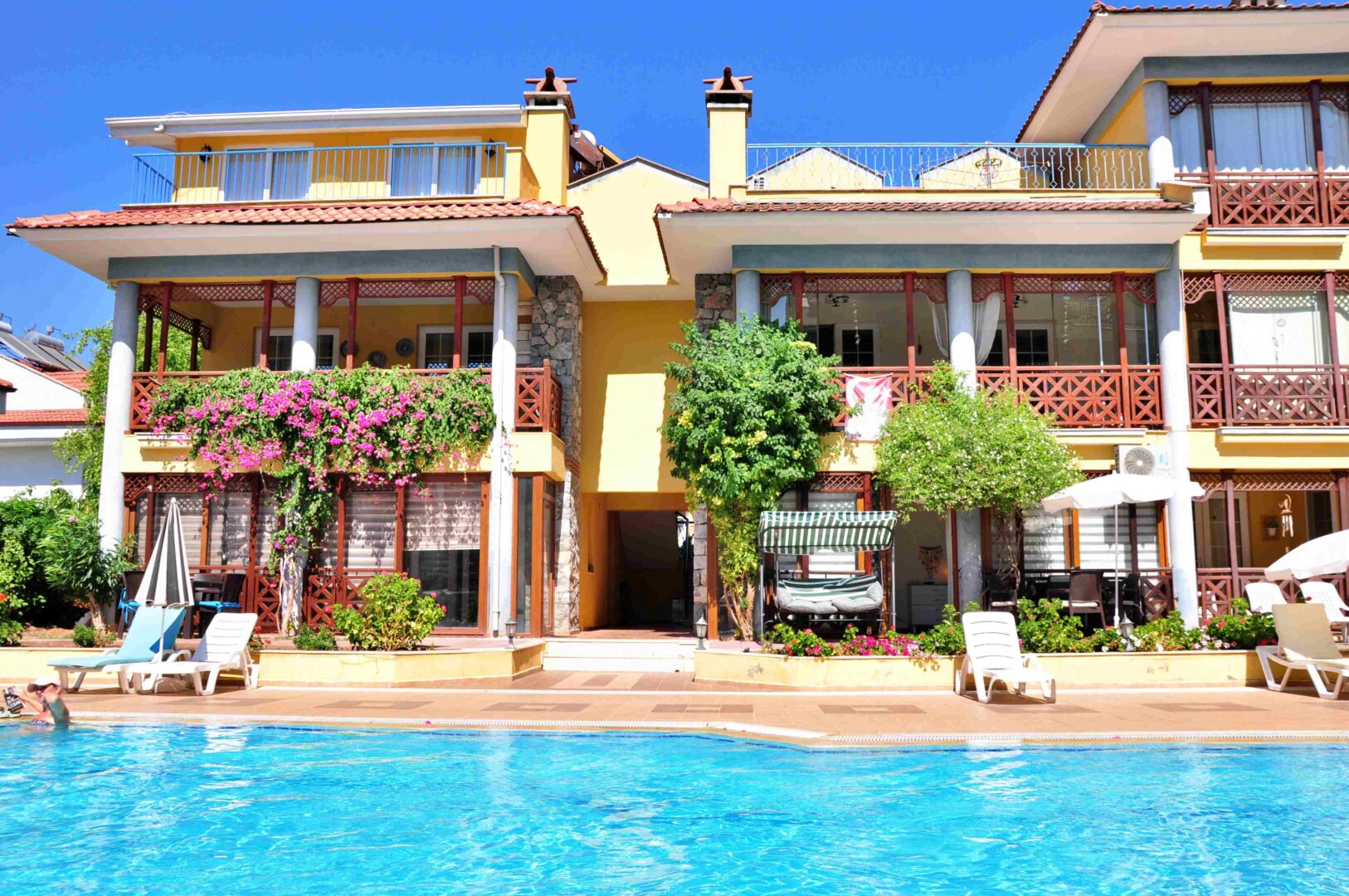 IDEAL 1-BED HOLIDAY HOME IN CENTRAL HISARONU