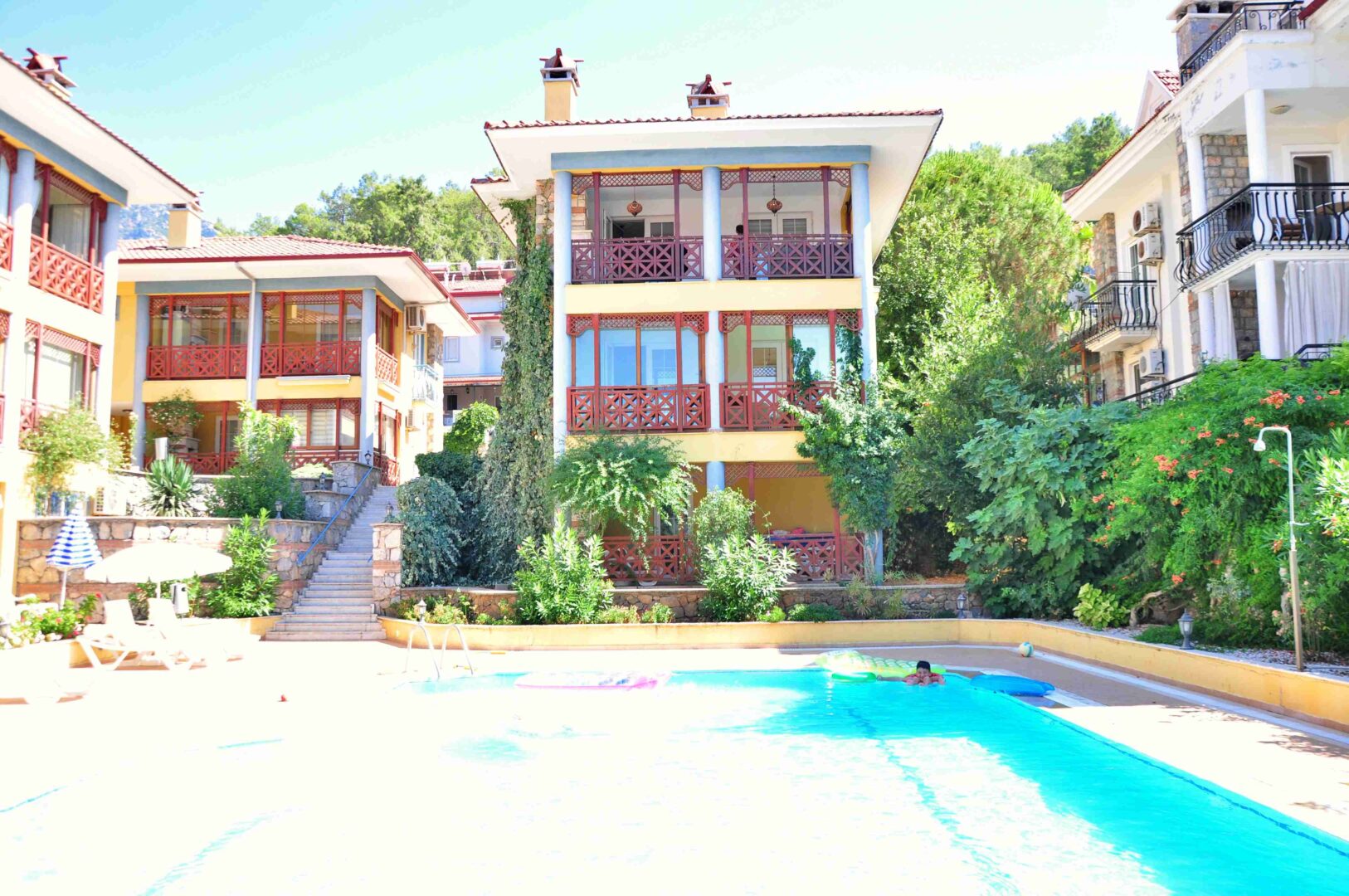IDEAL 1-BED HOLIDAY HOME IN CENTRAL HISARONU