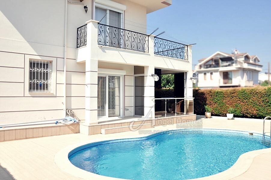 villa for sale in Akarca