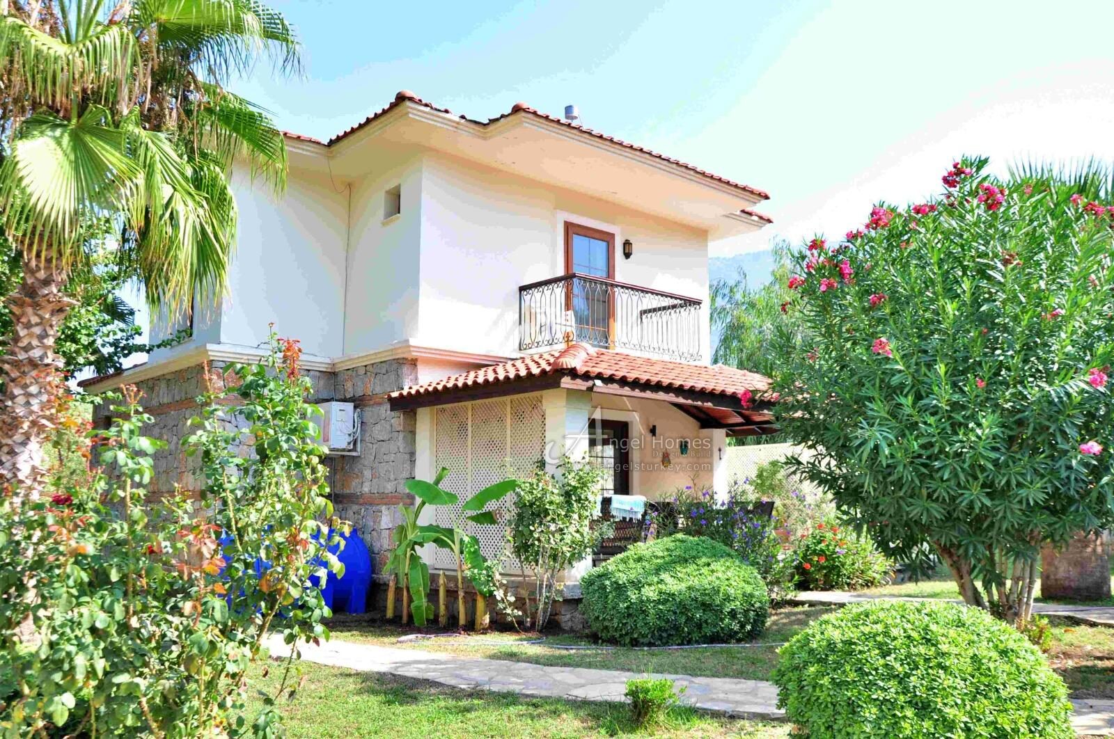 2 bedroom villa for sale