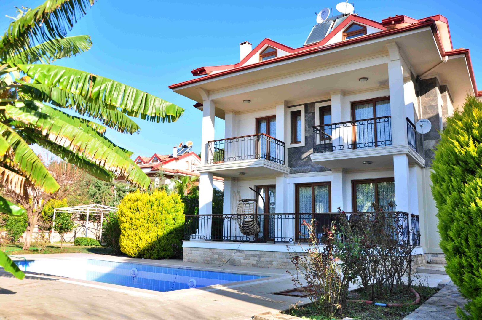 detached villa