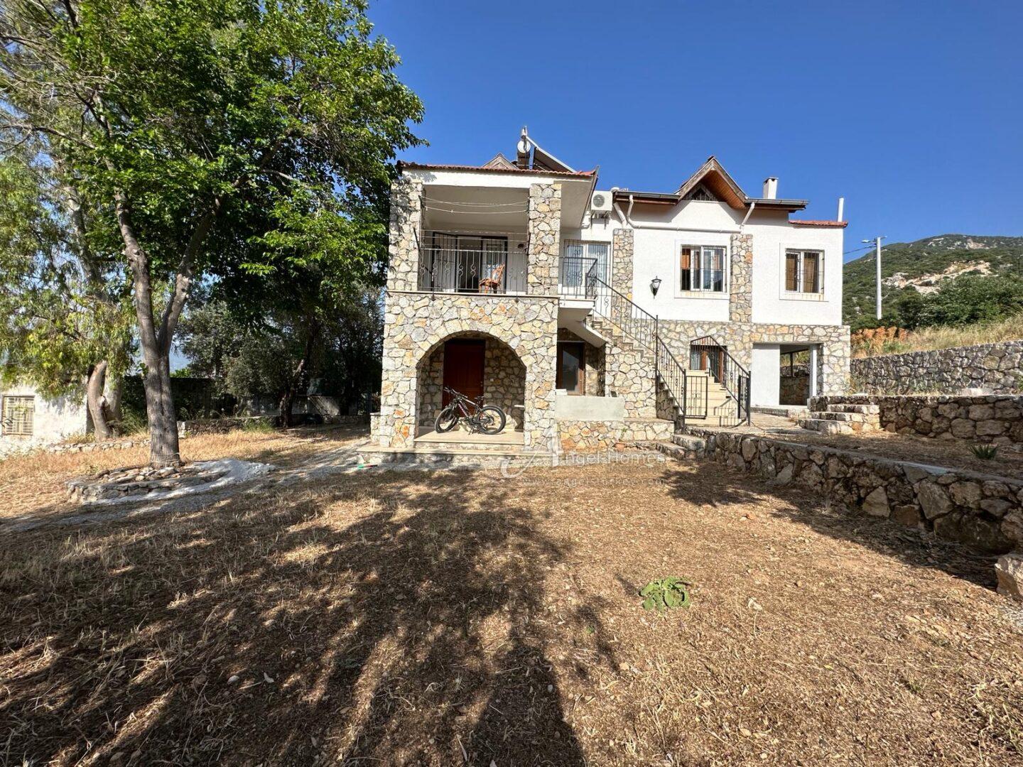 whatsapp-image-2024-04-30-at-181441-1 stone house