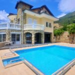 villa in Uzumlu for sale